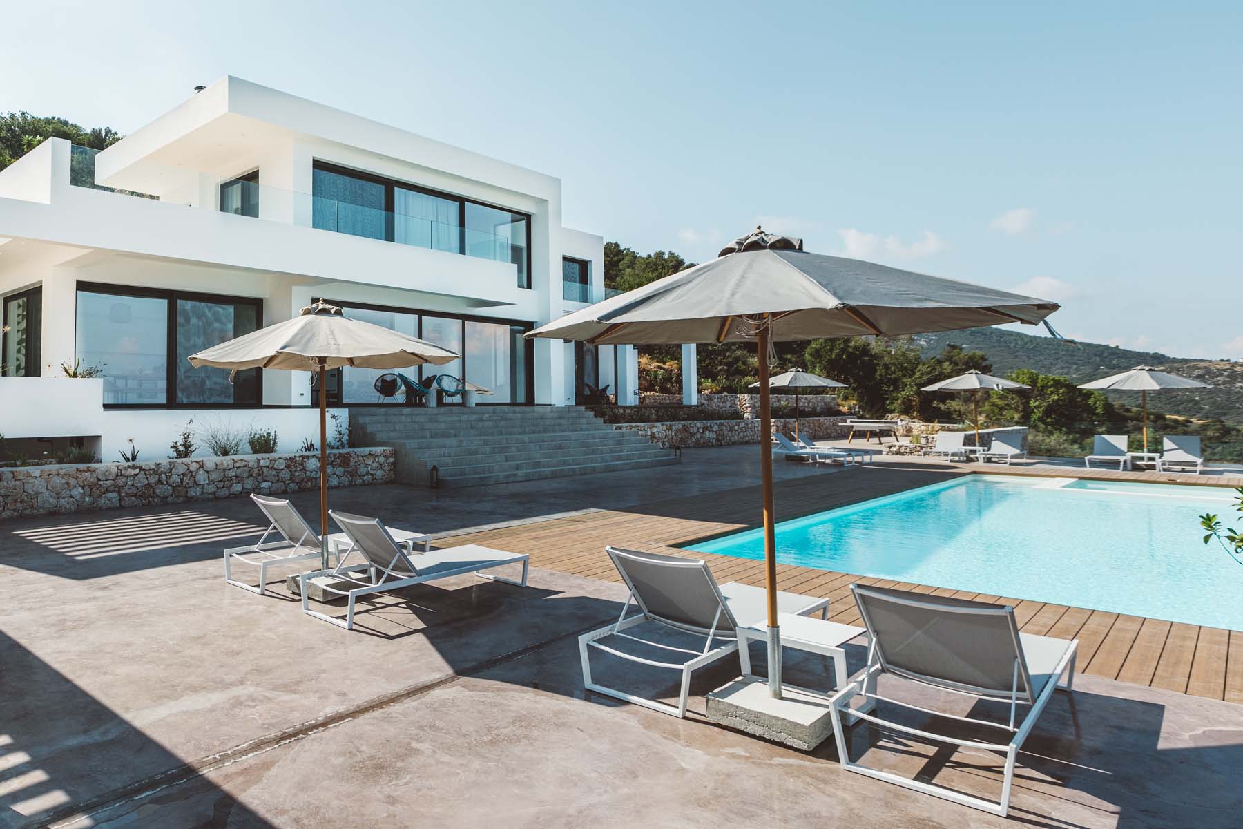 Meraki | Modern Greek Villas With Private Pool - The Peligoni Club