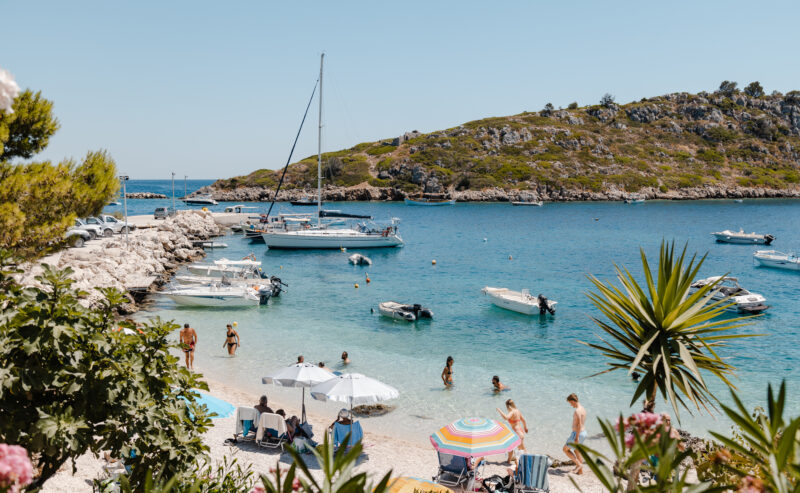 EXCURSIONS & LOCAL AREA